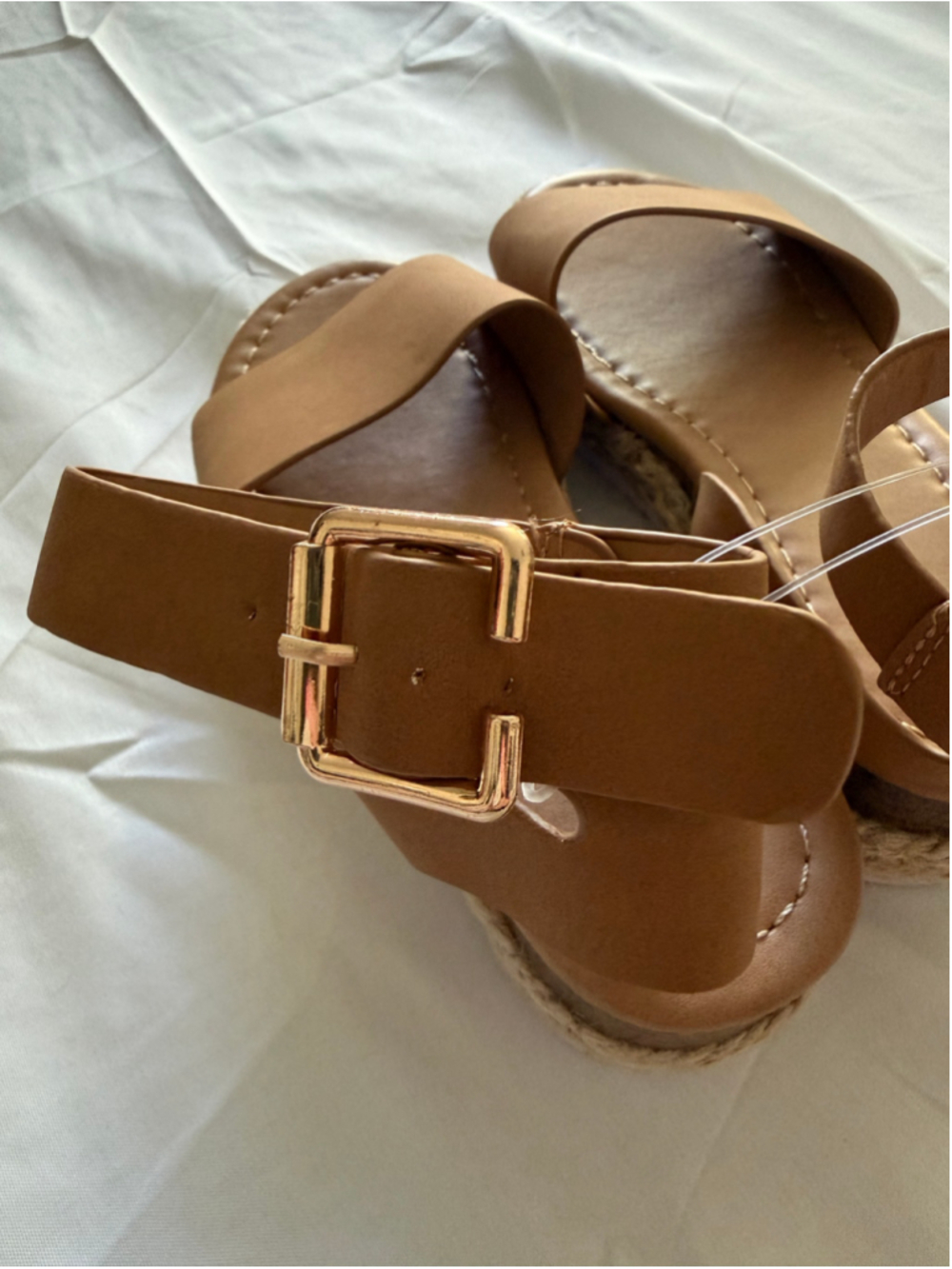 Link Tan Espadrille Sandals Size 7 Gold Buckle - Picture 6 of 6